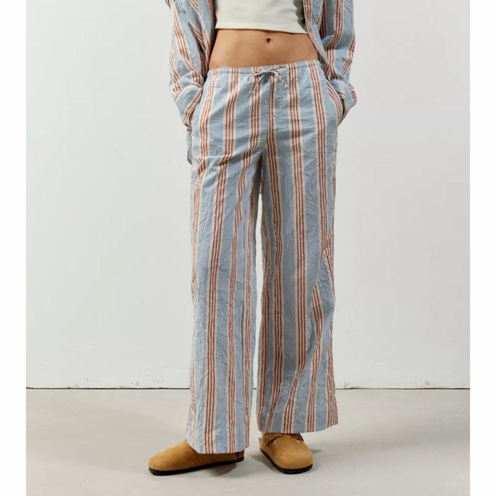 Urban Outfitters x BDG Joey Crinkle Wide Leg Pant - Stripe